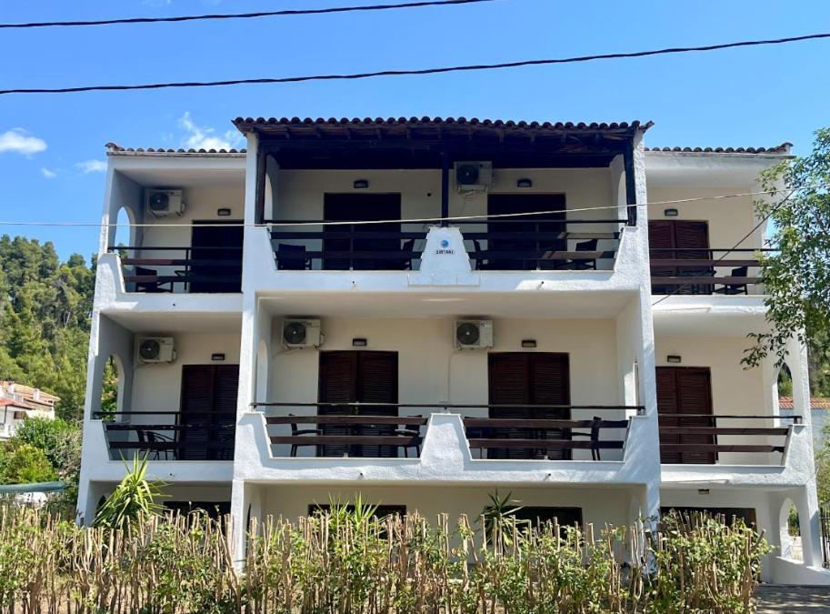 Sirtaki-Siviri Apartments ภายนอก รูปภาพ