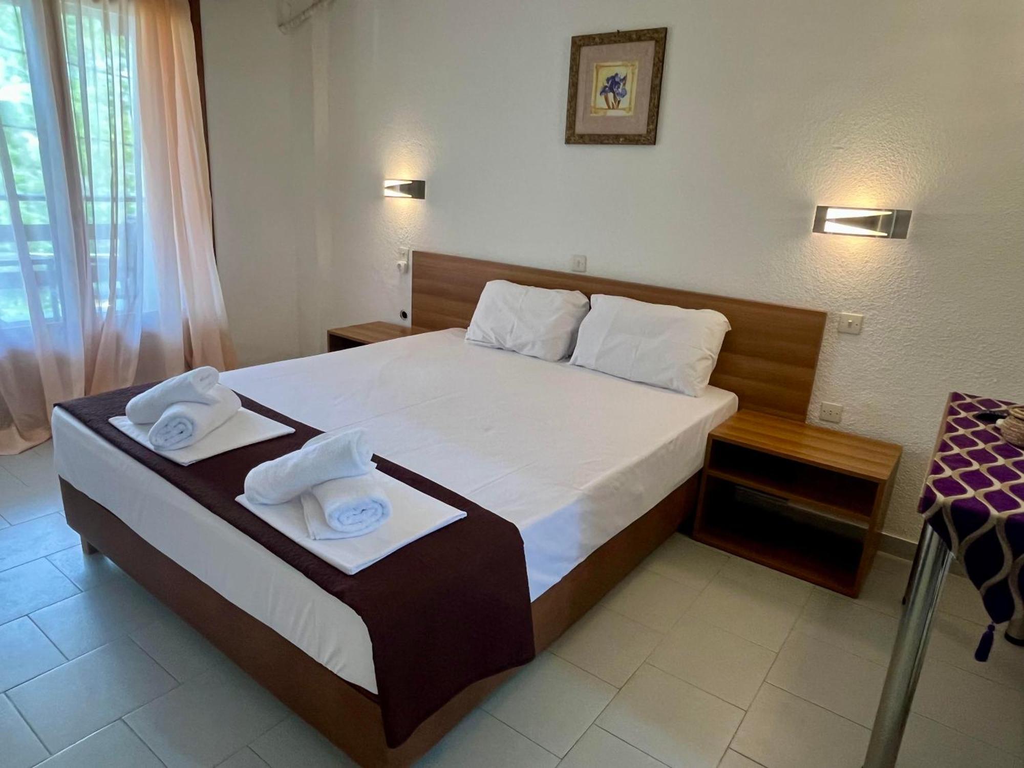 Sirtaki-Siviri Apartments ภายนอก รูปภาพ